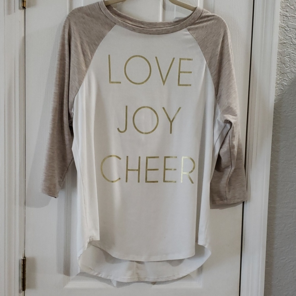 Love Joy Cheer Women's Holiday Top